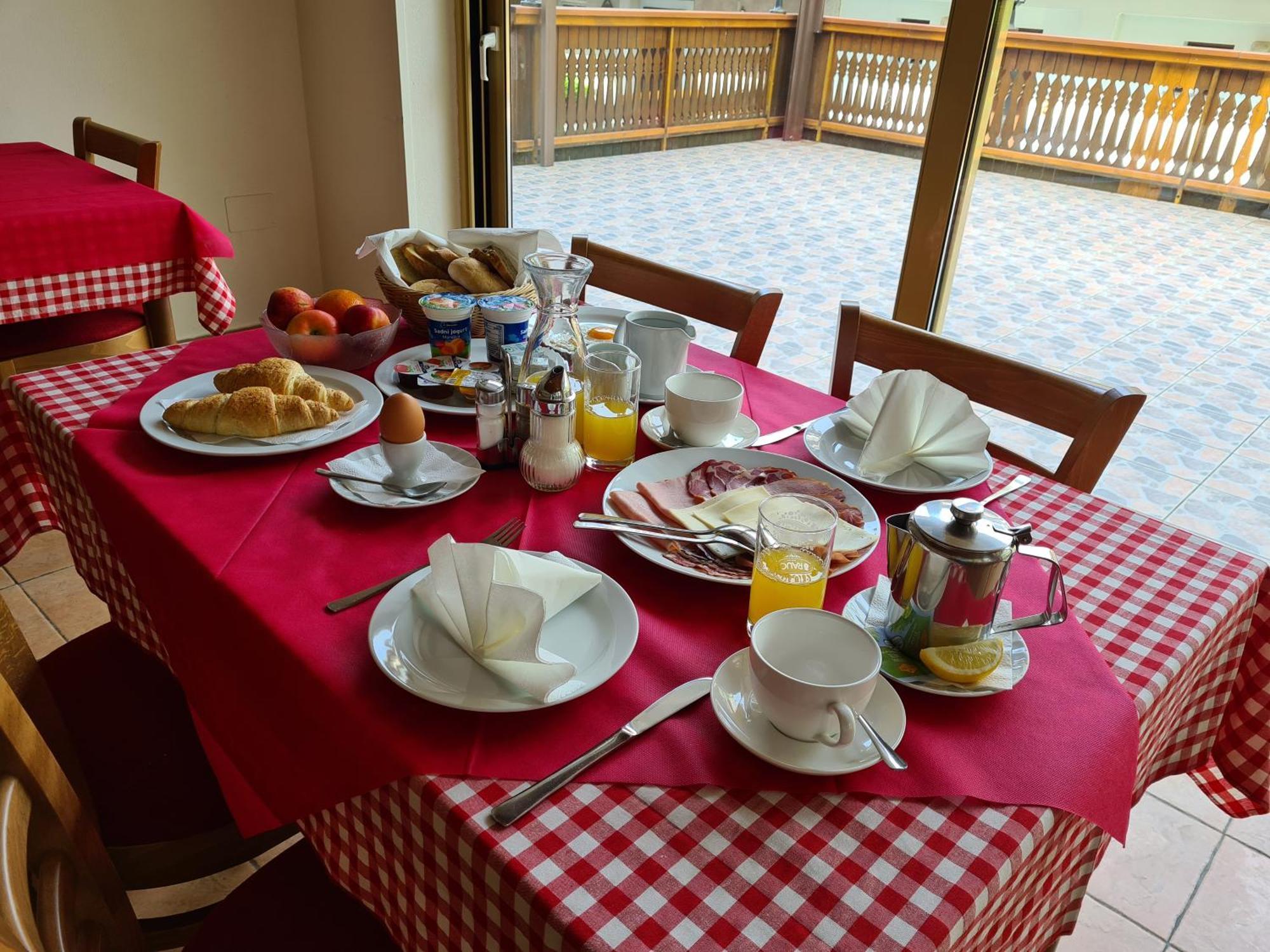Gostilna Batist Bed and Breakfast Bohinjska Bela Εξωτερικό φωτογραφία